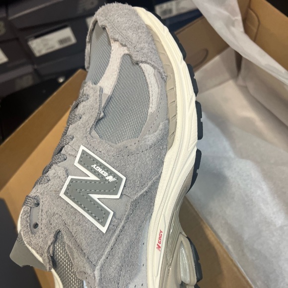 NEW BALANCE 2002R - Picture 5 of 6